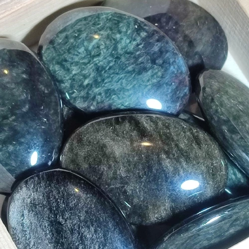 Obsidienne - La pierre de Vérité - Chakra racine
